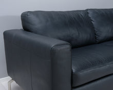 Lataa kuva Galleria-katseluun, Natuzzi 3-istuttava nahkasohva musta
