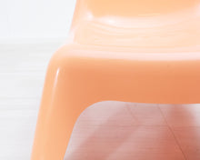 Lataa kuva Galleria-katseluun, Bunsö muovituoli orange
