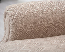 Load image into Gallery viewer, Furninova kangasnojatuoli beige
