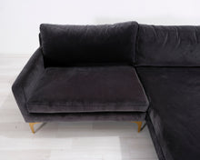 Lataa kuva Galleria-katseluun, Sofa Company 3-istuttava divaanisohva tummanharmaa
