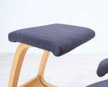 Lataa kuva Galleria-katseluun, Stokke Variable Balans polvituoli sininen
