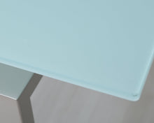 Lataa kuva Galleria-katseluun, Calligaris ruokapöytä lasilevyllä
