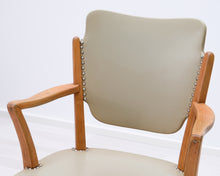 Ladda upp bild till gallerivisning, Vintagetuoli ruskea
