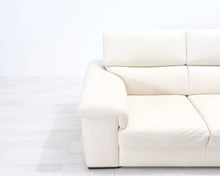 Load image into Gallery viewer, Natuzzi 2-istuttava nahkasohva luonnonvalkoinen
