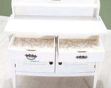 Lataa kuva Galleria-katseluun, Lipasto valkoinen
