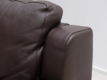 Ladda upp bild till gallerivisning, Natuzzi 3-istuttava nahkasohva ruskea
