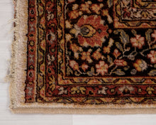Load image into Gallery viewer, Itämainen matto 196 x 300 cm
