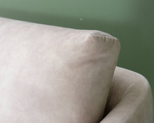 Ladda upp bild till gallerivisning, Adea Baron kangassohva beige
