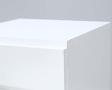 Load image into Gallery viewer, Muurame Kolmonen laatikosto
