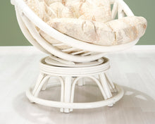 Ladda upp bild till gallerivisning, Rottinkituoli
