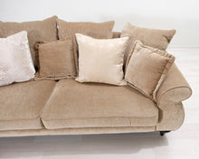 Load image into Gallery viewer, Napoleon 3-istuttava samettisohva beige
