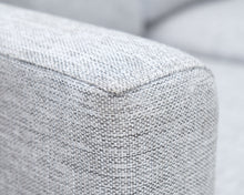 Lataa kuva Galleria-katseluun, 2-istuttava kangassohva harmaa
