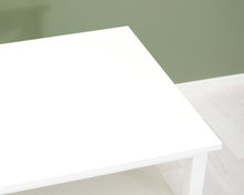 Lataa kuva Galleria-katseluun, Sohvapöytä valkoinen
