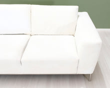 Lataa kuva Galleria-katseluun, Natuzzi 2-istuttava kangassohva valkoinen
