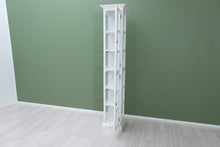Load image into Gallery viewer, Vitriinikaappi valkoinen
