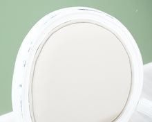 Load image into Gallery viewer, Kustavistyylinen tuoli valkoinen
