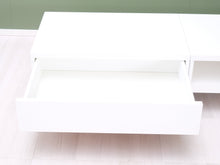 Load image into Gallery viewer, Muurame Mup TV-taso valkoinen
