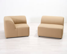 Lataa kuva Galleria-katseluun, Hem Block sohvamoduulin prototyyppi beige
