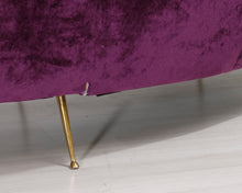 Lataa kuva Galleria-katseluun, Pyöristetty samettisohva
