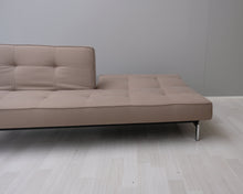 Lataa kuva Galleria-katseluun, Innovation Splitback 3-istuttava vuodesohva beige
