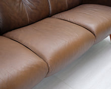 Lataa kuva Galleria-katseluun, Ekornes 3-istuttava mekanismisohva ruskea
