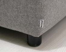 Lataa kuva Galleria-katseluun, BoConcept Carmo 5-istuttava kangassohva harmaa
