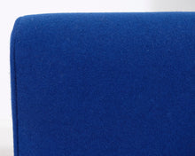 Ladda upp bild till gallerivisning, Walter Knoll Classic Edition nojatuoli sininen
