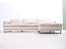 Ladda upp bild till gallerivisning, Burhéns Grace 3-istuttava divaanisohva beige
