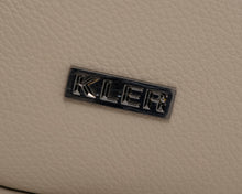Load image into Gallery viewer, KLEA nahkanojatuoli beige
