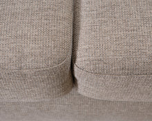 Lataa kuva Galleria-katseluun, 2-istuttava kangassohva beige
