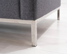 Lataa kuva Galleria-katseluun, 3-istuttava kangassohva harmaa
