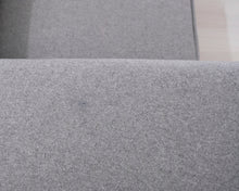 Lataa kuva Galleria-katseluun, BoConcept Carmo 5-istuttava kangassohva harmaa
