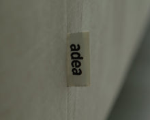 Ladda upp bild till gallerivisning, Adea Baron kangassohva beige

