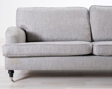 Lataa kuva Galleria-katseluun, 2,5-istuttava kangassohva vaaleanharmaa
