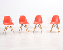 Lataa kuva Galleria-katseluun, DSW Vitra Eames tuoli oranssi
