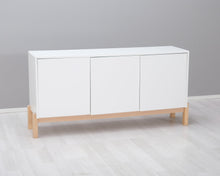 Lataa kuva Galleria-katseluun, Lipasto valkoinen

