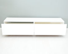 Lataa kuva Galleria-katseluun, BoConcept tv-taso
