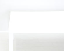 Load image into Gallery viewer, Skanno ruokapöytä
