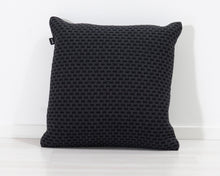 Load image into Gallery viewer, Hem Dash Cushion Medium tyyny musta
