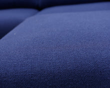 Lataa kuva Galleria-katseluun, Hakola Lazy Wool kulmadivaani mittatilattu tummansininen
