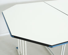 Lataa kuva Galleria-katseluun, Avarte Yrjö Kukkapuro neuvottelupöytäkokonaisuus
