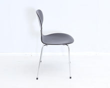 Lataa kuva Galleria-katseluun, Fritz Hansen Muurahais-tuoli Ant Chair 3101
