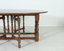 Lataa kuva Galleria-katseluun, Flamant ruokapöytä
