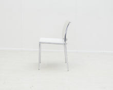 Ladda upp bild till gallerivisning, HOLA tuoli
