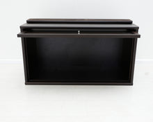 Load image into Gallery viewer, Boknäs mappivitriini umpiovella S39cm, K47cm
