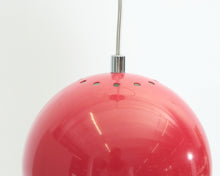 Lataa kuva Galleria-katseluun, Frandsen Ball valaisin punainen ø 18 cm
