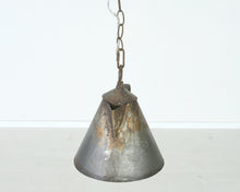 Lataa kuva Galleria-katseluun, Metallinen kattovalaisin Ø24 cm
