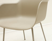 Lataa kuva Galleria-katseluun, Muuto Fiber, Dusty Green
