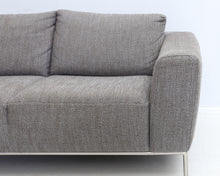 Lataa kuva Galleria-katseluun, Natuzzi Editions Sollievo 2-istuttava kangassohva harmaa
