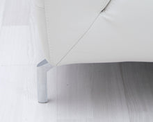 Lataa kuva Galleria-katseluun, Natuzzi 3-istuttava nahkasohva valkoinen
